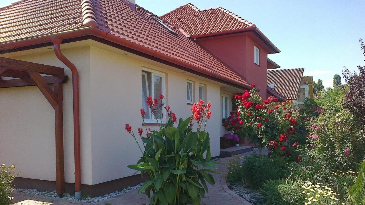 Ferienhaus Judit Alsoors Exterior foto