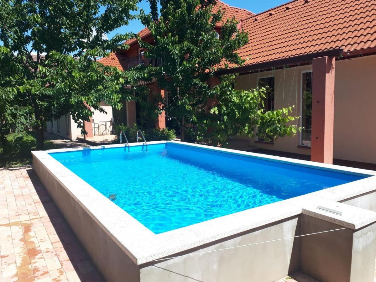 Ferienhaus Judit Alsoors Exterior foto